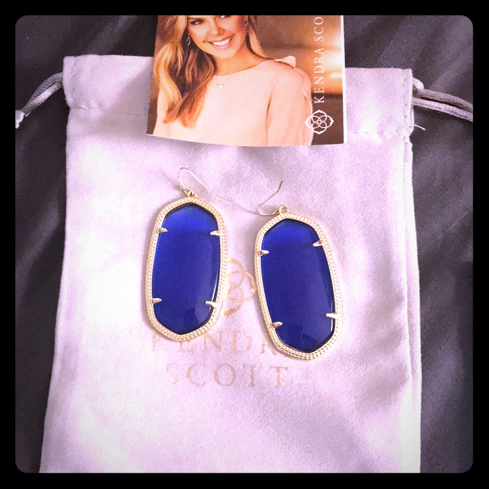 Kendra Scott Danielle (larger size) cobalt blue